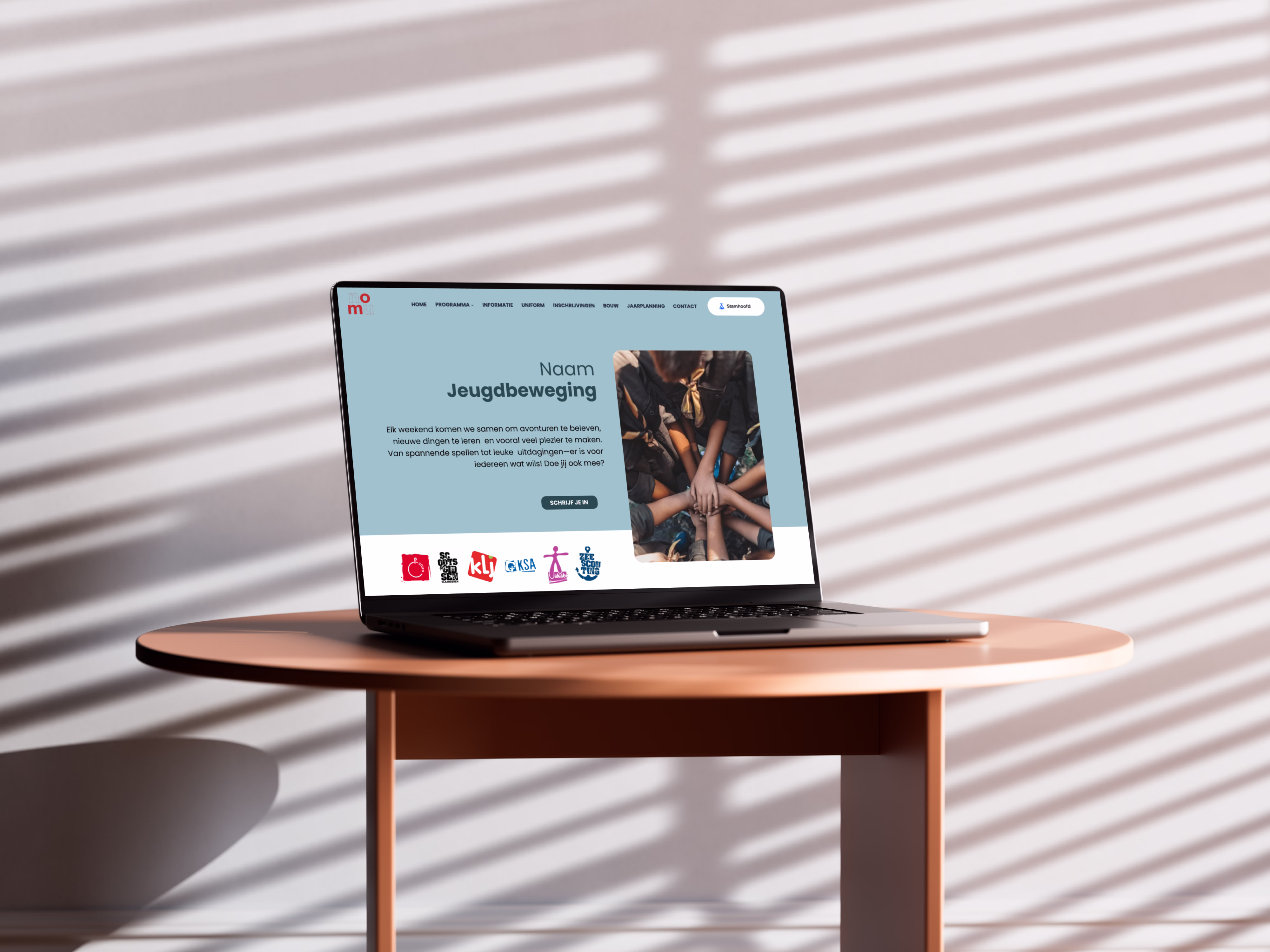 Voorbeeld van jeugdwerksite op een computerscherm