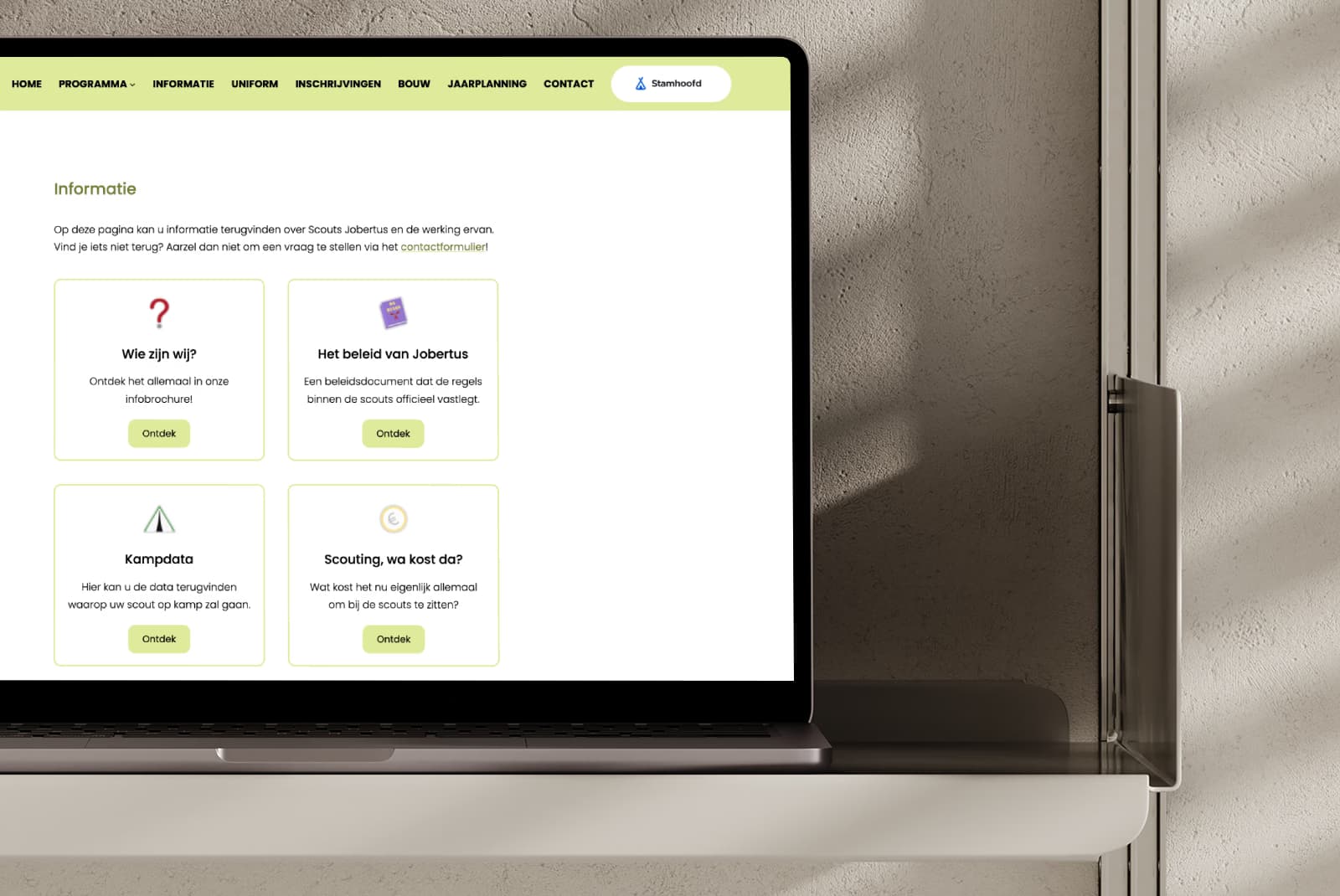 Website van de scouts Jobertus weergegeven op een computerscherm