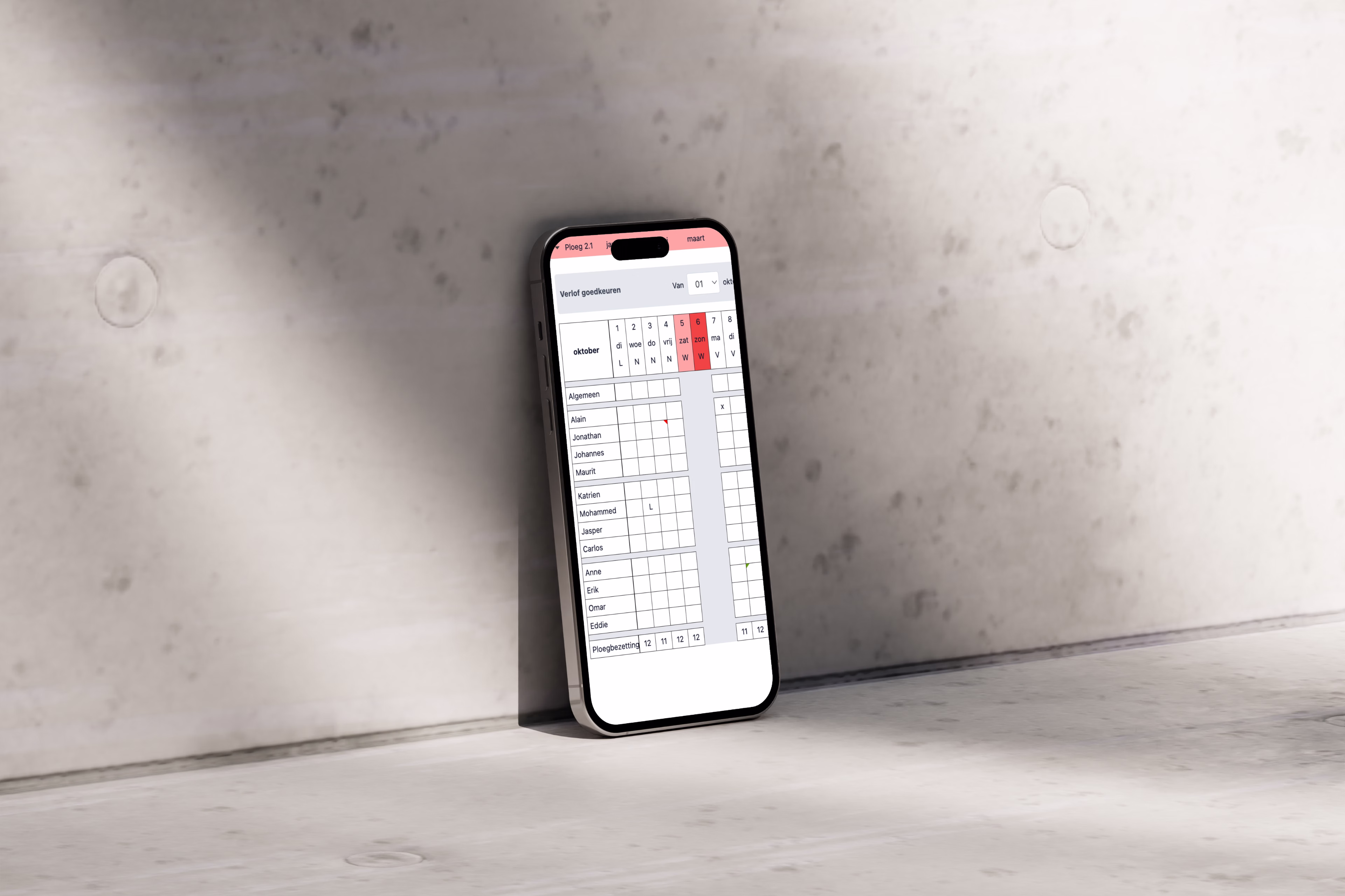 Smartphone met de shiftplanning webapplicatie
